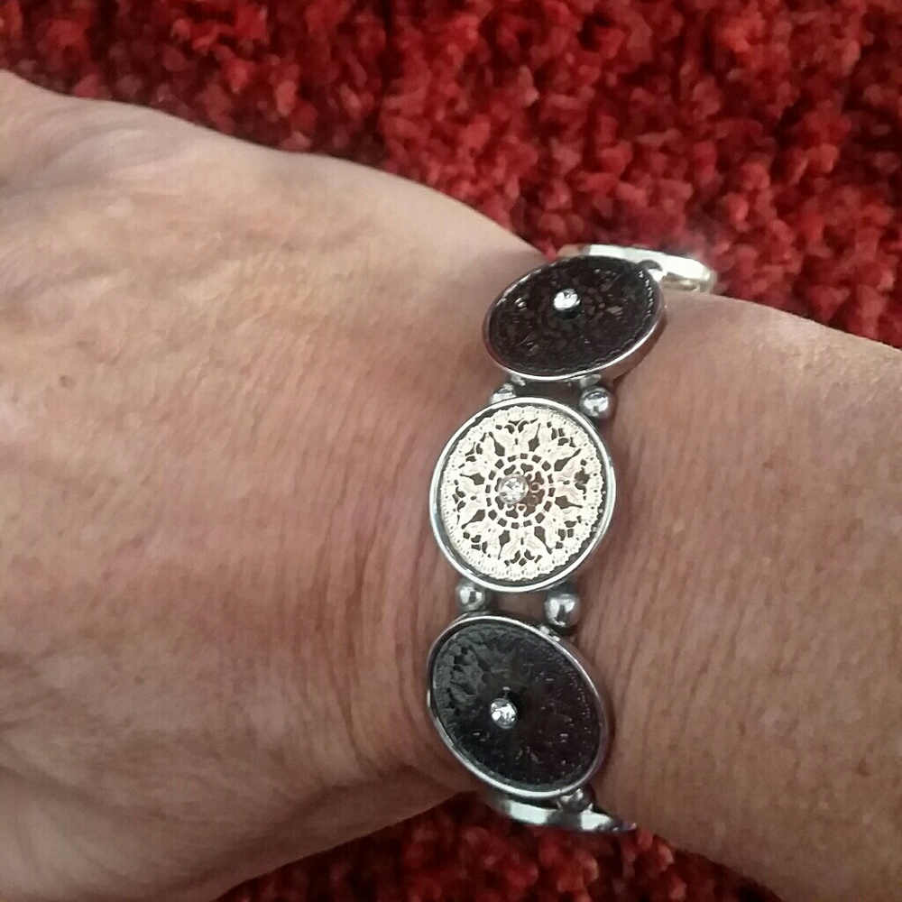 Bracelet - Picture 2 of 2